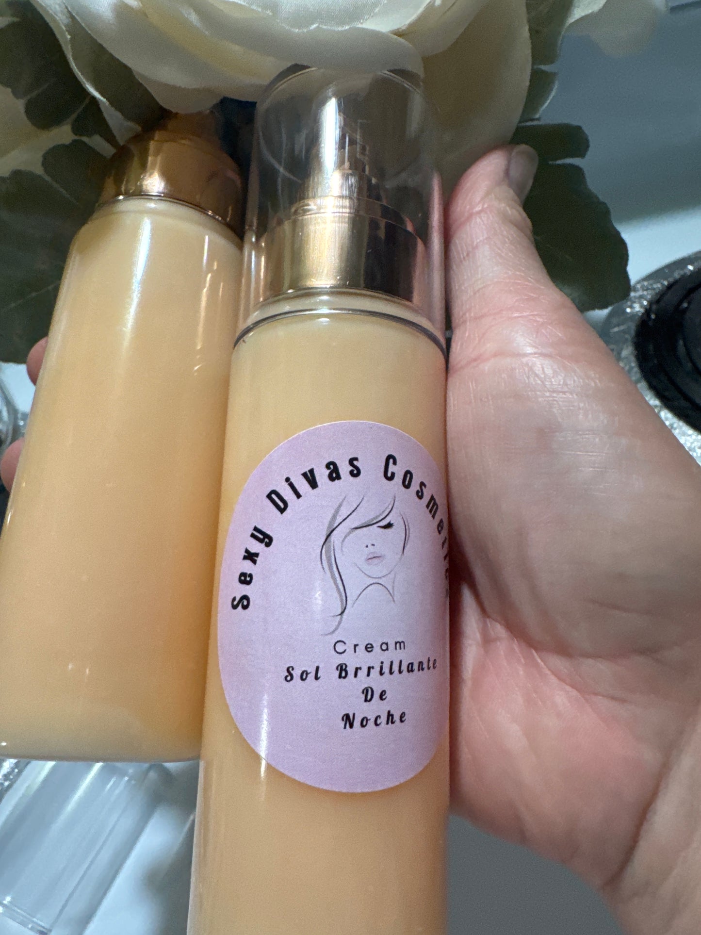 Para Pieles Maduras      Crema Sol Brillante para piel Reseca, arrugas ,Lineas de expresion  huso de Noche